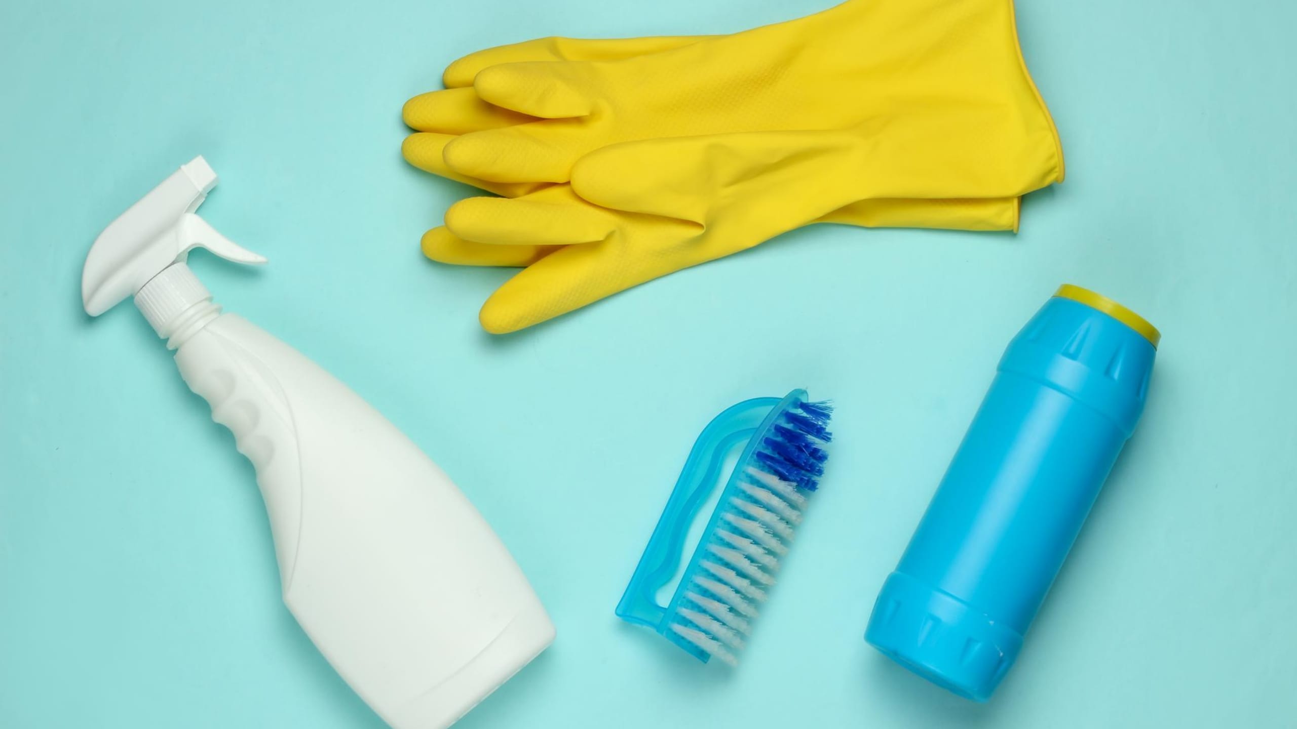 How to Create a Healthier Environment with Commercial Cleaners 